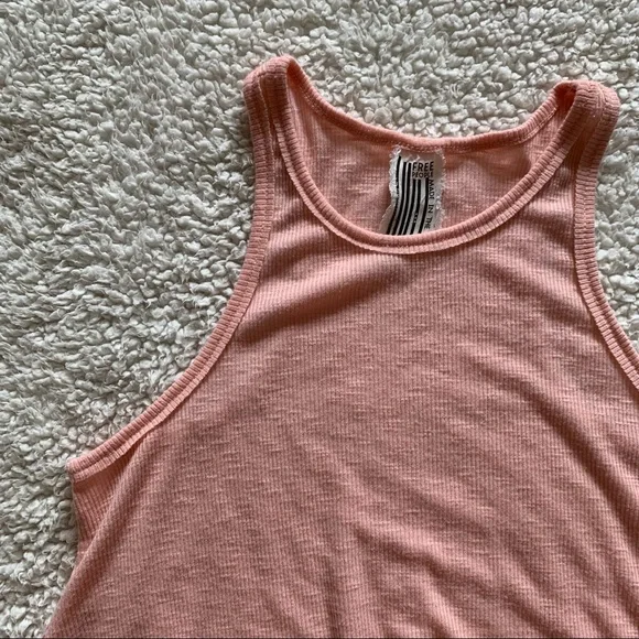 Free People Light Pink Racerback Tank Top Size Medium - Picture 3 of 7